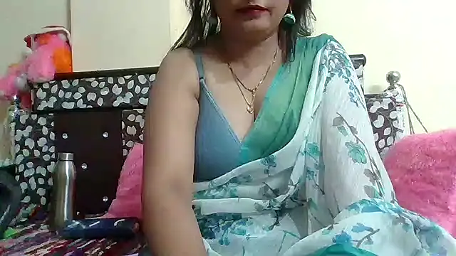 Snapshot of NautyBabe chatting on November 2025 06:09:02 PM NautyBabe online show from November 2025 06:09:02 PM