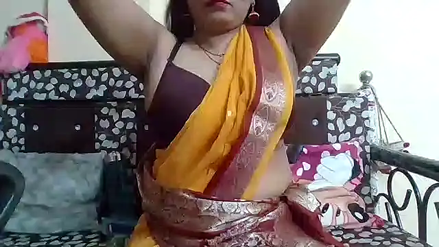 Snapshot of NautyBabe chatting on November 2025 05:46:02 PM NautyBabe online show from November 2025 05:46:02 PM