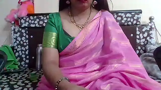 Snapshot of NautyBabe chatting on November 2025 05:06:02 PM NautyBabe online show from November 2025 05:06:02 PM