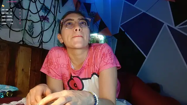 DaMikaela  online show from October 2025 07:27:01 PM