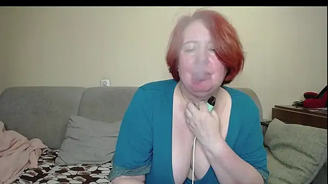 Snapshot of NikolRedMilf chatting on September 2025 09:37:01 PM NikolRedMilf online show from September 2025 09:37:01 PM