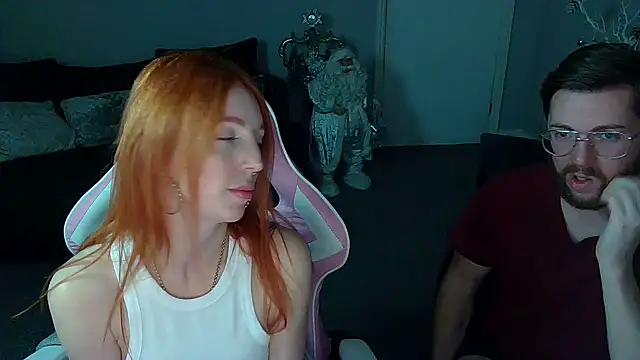 Snapshot of Red_firesquirt chatting on December 2024 09:04:02 PM Red firesquirt online show from December 2024 09:04:02 PM