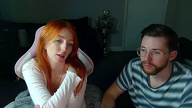 Snapshot of Red_firesquirt chatting on January 2025 09:32:01 PM Red firesquirt online show from January 2025 09:32:01 PM