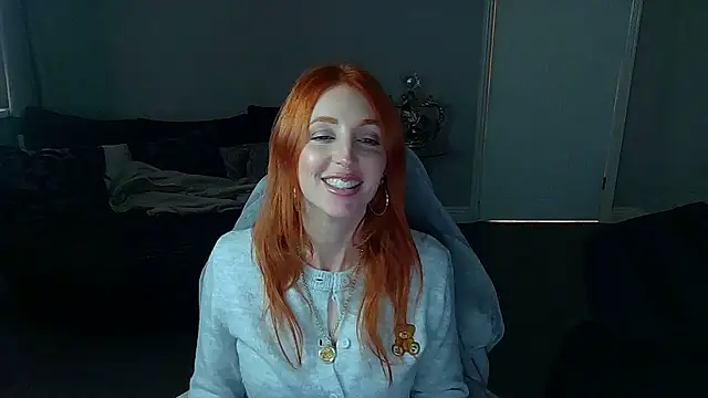 Snapshot of Red_firesquirt chatting on January 2025 02:28:01 PM Red firesquirt online show from January 2025 02:28:01 PM