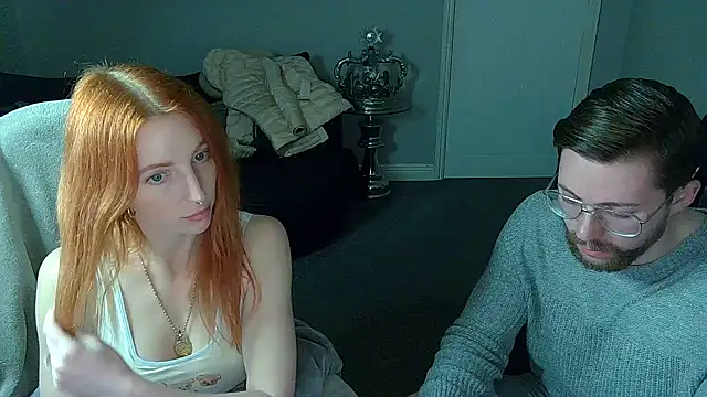 Snapshot of Red_firesquirt chatting on February 2025 09:17:01 PM Red firesquirt online show from February 2025 09:17:01 PM