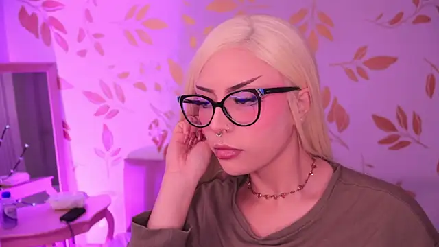 Misselektra   online show from January 2026 05:10:02 AM