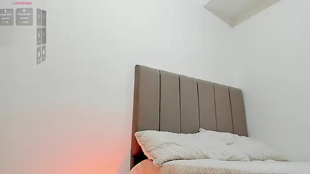 soyamandaa  online show from January 2026 10:35:02 PM