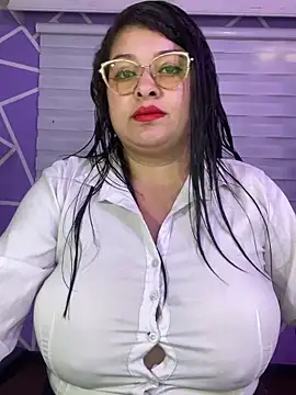 MiiaaJoness online show from February 2026 03:11:02 PM