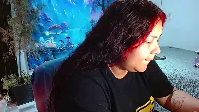 girl milk2 online show from February 2025 12:25:02 PM