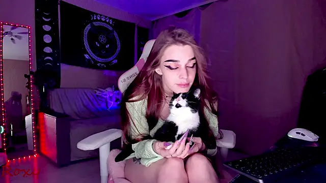 Snapshot of wet_dream_ chatting on December 2024 06:48:01 PM wet dream online show from December 2024 06:48:01 PM