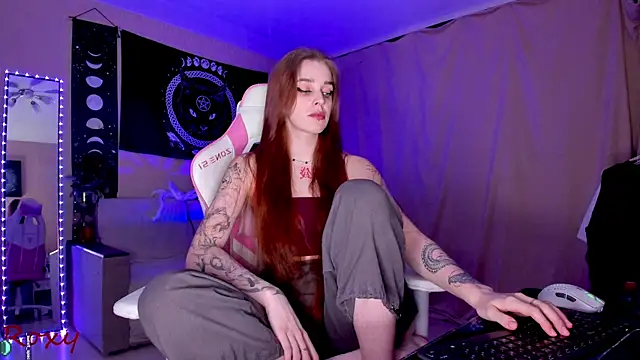 Snapshot of wet_dream_ chatting on February 2025 02:22:02 PM wet dream online show from February 2025 02:22:02 PM