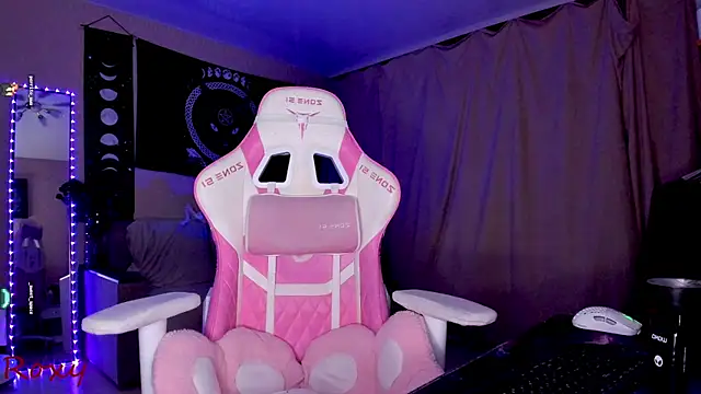 Snapshot of wet_dream_ chatting on February 2025 10:15:02 PM wet dream online show from February 2025 10:15:02 PM