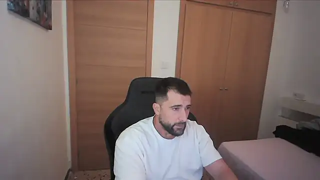 alex877x online show from November 2025 01:44:02 PM