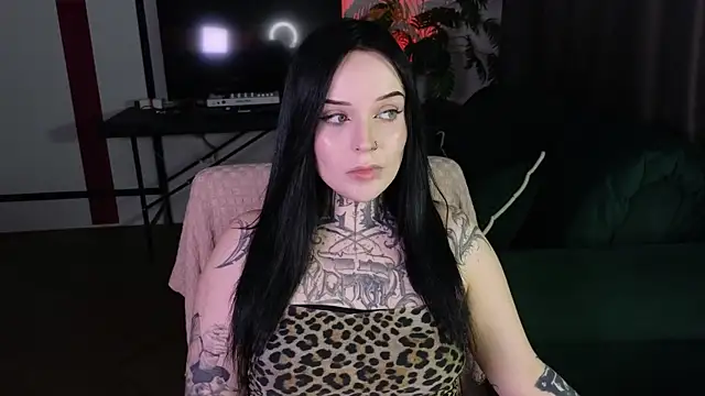 Snapshot of ATOMIC-KETCHUP chatting on December 2025 04:09:01 AM ATOMIC-KETCHUP online show from December 2025 04:09:01 AM