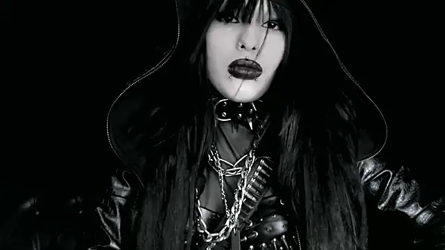 XXIOUX online show from March 2026 08:45:01 PM