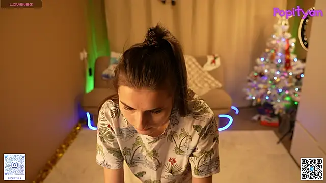 Snapshot of popityan1 chatting on January 2026 10:51:02 AM popityan1 online show from January 2026 10:51:02 AM