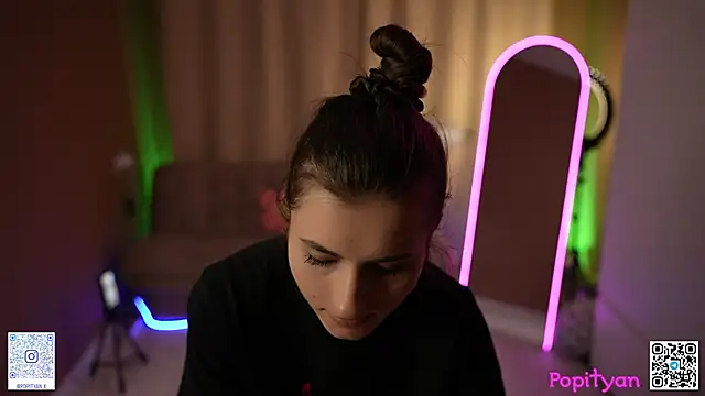 Snapshot of popityan1 chatting on February 2026 07:31:02 AM popityan1 online show from February 2026 07:31:02 AM