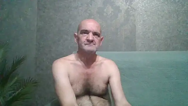 Snapshot of skorpibg65 chatting on May 2026 04:04:02 PM skorpibg65 online show from May 2026 04:04:02 PM