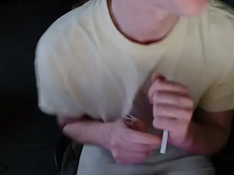 Str8boyy online show from December 2024 12:00:02 AM