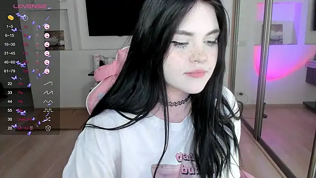 SelenaCute online show from December 2024 05:02:01 AM