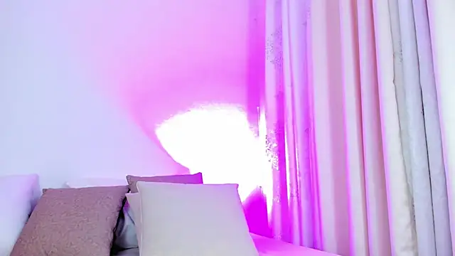 Snapshot of Abby__colins chatting on January 2025 04:50:02 PM Abby  colins online show from January 2025 04:50:02 PM