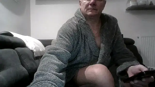 Snapshot of jaaako970 chatting on November 2025 08:24:02 PM jaaako970 online show from November 2025 08:24:02 PM