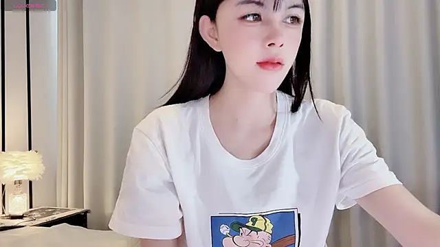 Snapshot of lvy-w chatting on July 2026 10:54:01 AM lvy-w online show from July 2026 10:54:01 AM