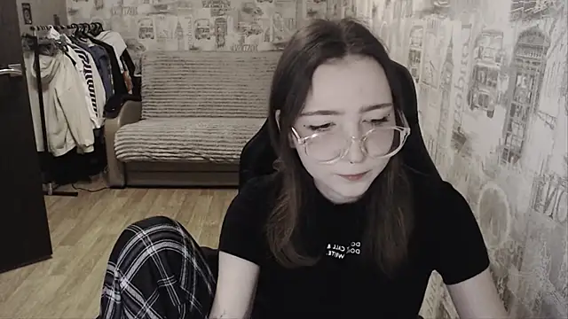 Snapshot of AmeliaKamishiro chatting on January 2025 02:03:01 PM AmeliaKamishiro online show from January 2025 02:03:01 PM