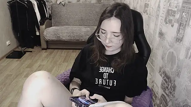 Snapshot of AmeliaKamishiro chatting on February 2025 11:01:02 PM AmeliaKamishiro online show from February 2025 11:01:02 PM