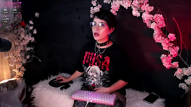 kitty roxy online show from May 2026 06:54:02 AM
