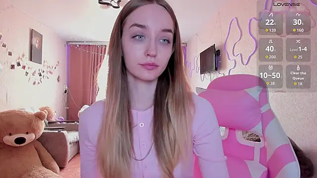 MoonDust online show from March 2026 11:54:01 AM