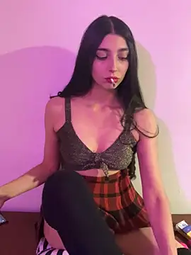 Felicia smok3 online show from January 2025 02:09:01 AM