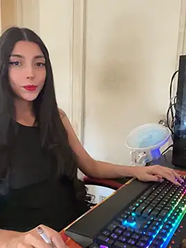 Felicia smok3 online show from February 2025 08:37:01 PM