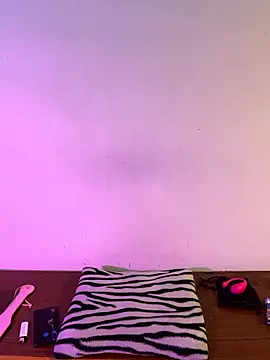 Felicia smok3 online show from January 2026 04:06:01 AM