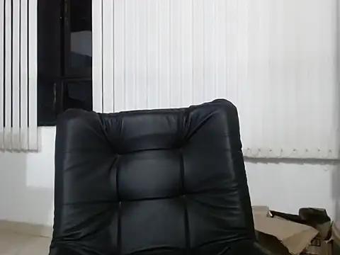 Snapshot of Alexxawinter chatting on September 2025 01:17:01 AM Alexxawinter online show from September 2025 01:17:01 AM