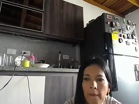 Snapshot of Alexxawinter chatting on October 2025 06:35:02 PM Alexxawinter online show from October 2025 06:35:02 PM