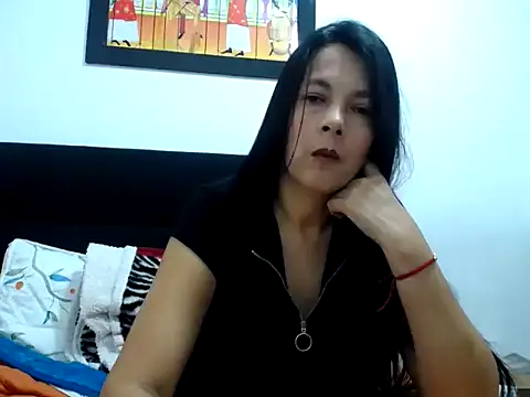 Snapshot of Alexxawinter chatting on November 2025 01:15:01 AM Alexxawinter online show from November 2025 01:15:01 AM