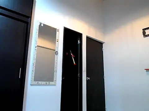 Snapshot of Alexxawinter chatting on December 2025 12:19:01 AM Alexxawinter online show from December 2025 12:19:01 AM