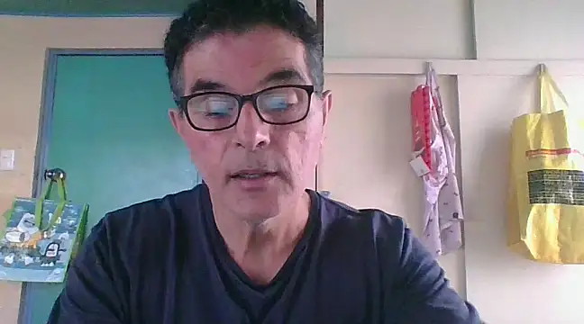 Snapshot of kavir-sebastien chatting on February 2025 02:04:02 PM kavir-sebastien online show from February 2025 02:04:02 PM