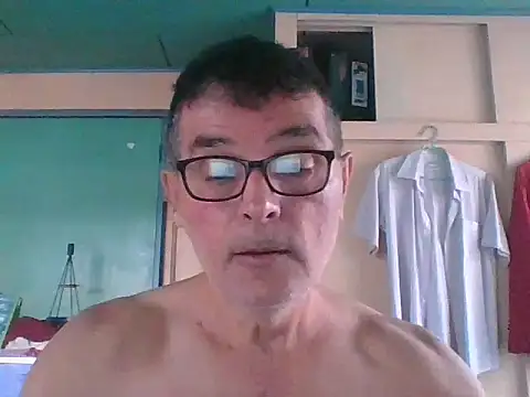 Snapshot of kavir-sebastien chatting on October 2025 02:18:02 PM kavir-sebastien online show from October 2025 02:18:02 PM