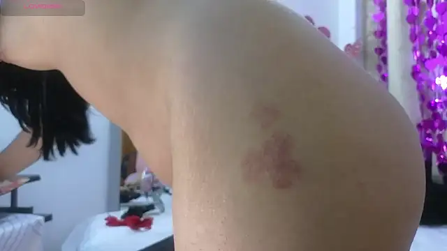 lovely trix online show from February 2025 09:44:02 PM