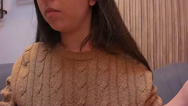 Snapshot of Eva_Macalliter chatting on December 2024 03:25:02 AM Eva Macalliter online show from December 2024 03:25:02 AM