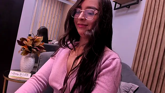 Eva Macalliter online show from November 2025 03:39:02 AM