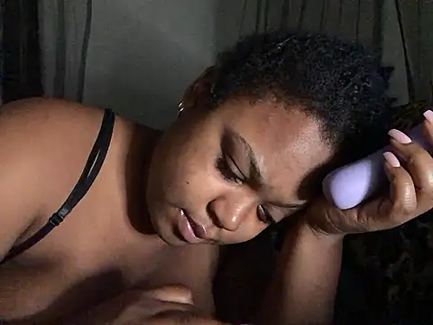 SweetHoneyBunz online show from July 2026 04:38:01 AM