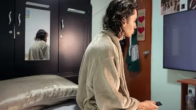 imcoltonalvin online show from September 2025 09:15:01 PM