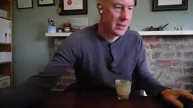 Snapshot of jiggy77777 chatting on December 2024 09:58:02 PM jiggy77777 online show from December 2024 09:58:02 PM