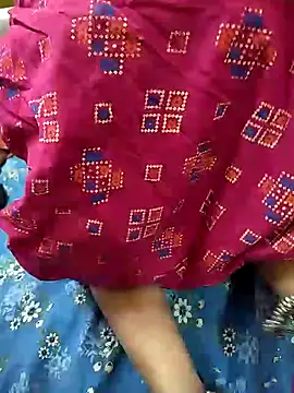 COUPLLE VILLAGE online show from February 2025 10:56:02 AM