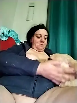 Snapshot of BustyBabyOfficial chatting on December 2024 02:20:02 AM BustyBabyOfficial online show from December 2024 02:20:02 AM