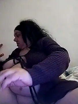 Snapshot of BustyBabyOfficial chatting on December 2024 10:23:02 PM BustyBabyOfficial online show from December 2024 10:23:02 PM