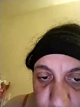 Snapshot of BustyBabyOfficial chatting on March 2025 04:32:01 PM BustyBabyOfficial online show from March 2025 04:32:01 PM